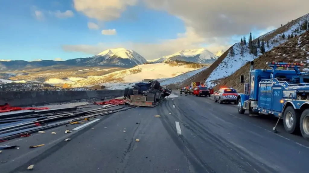 Tragedy on I-70: Multiple Crashes Cause Injuries and Delays